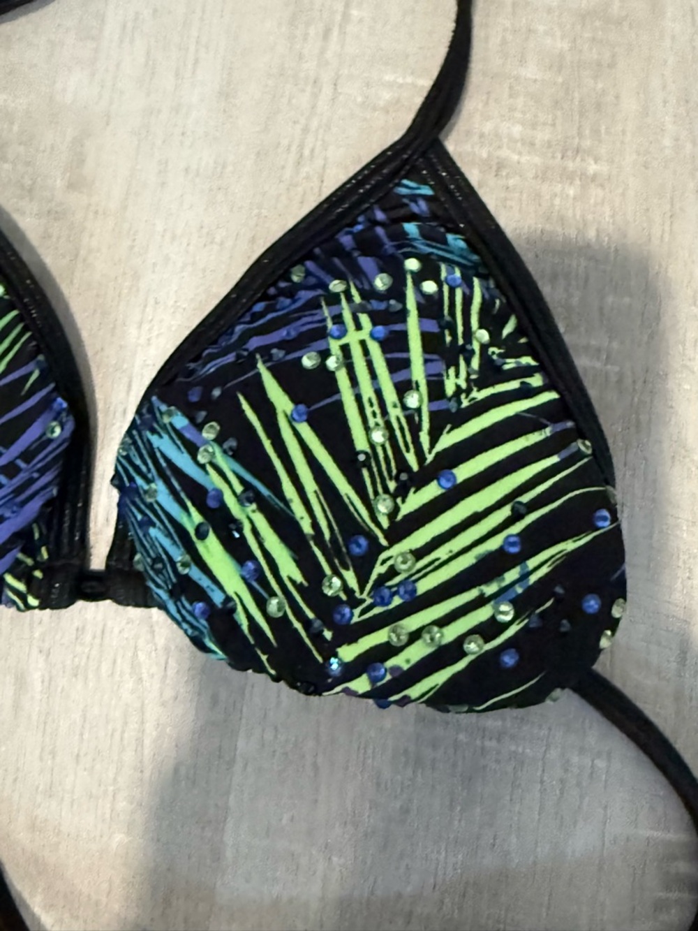 Angel competition bikinis posing suit Bikini in Navy & Green Palm print - Picture 3 of 10